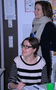 Frau Bruniecki und Frau Sternberg im Januar 2011 zu Besuch am Staffelsee-Gymnasium